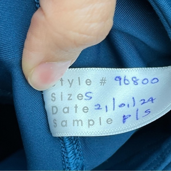 Athleta leggings sample - Picture 4 of 6